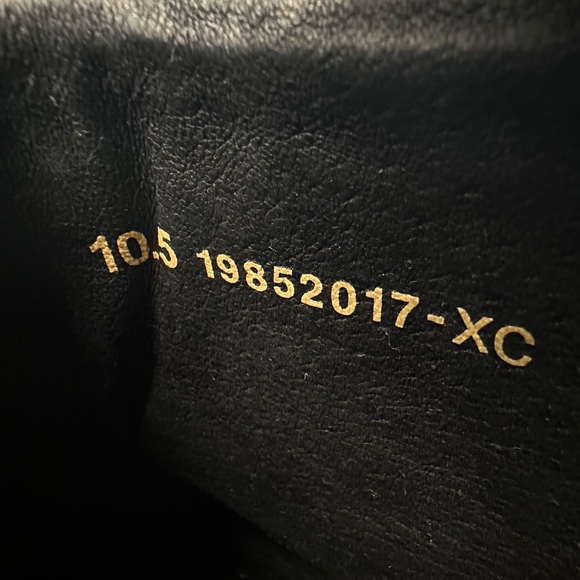 Nike Air Jordan 1 Retro High OG Flyknit 'Royal’ - Picture 10 of 10